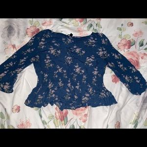 American eagle floral bell sleeve top